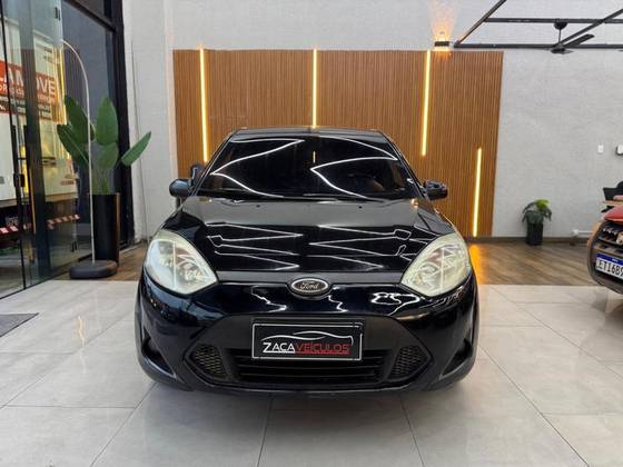 FORD FIESTA 1.6 MPI CLASS HATCH 8V FLEX 4P MANUAL